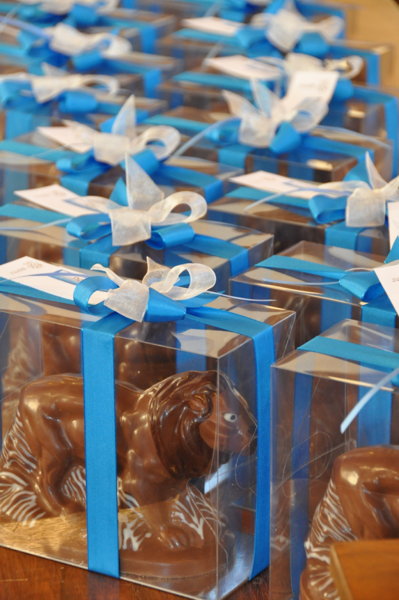 Das Geschenk für die Sportlerinnnen und Sporlter: Löwen aus Schokolade.