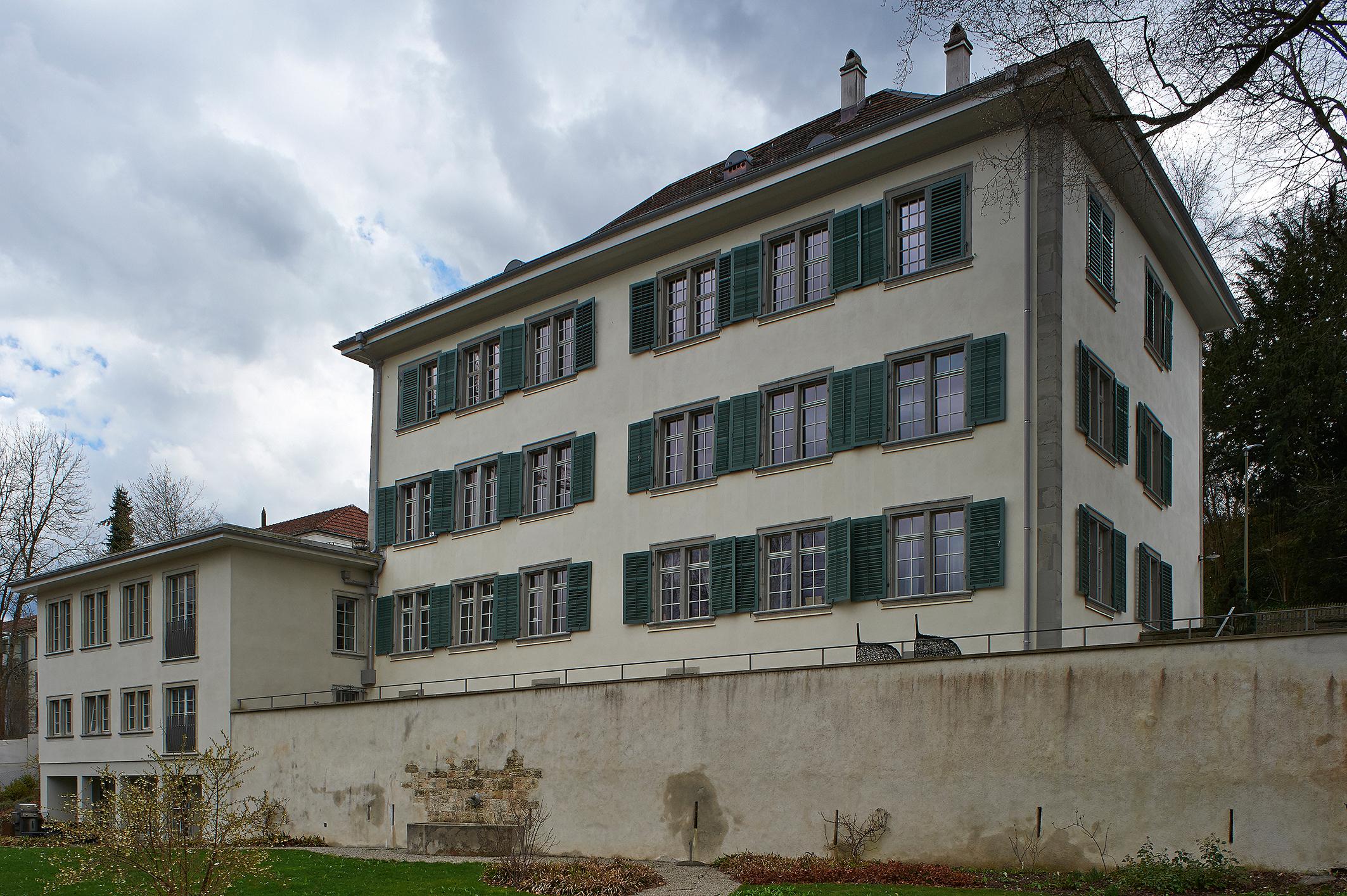 Aussenansicht: Landsitz «Schanzengarten» mit Anbau.