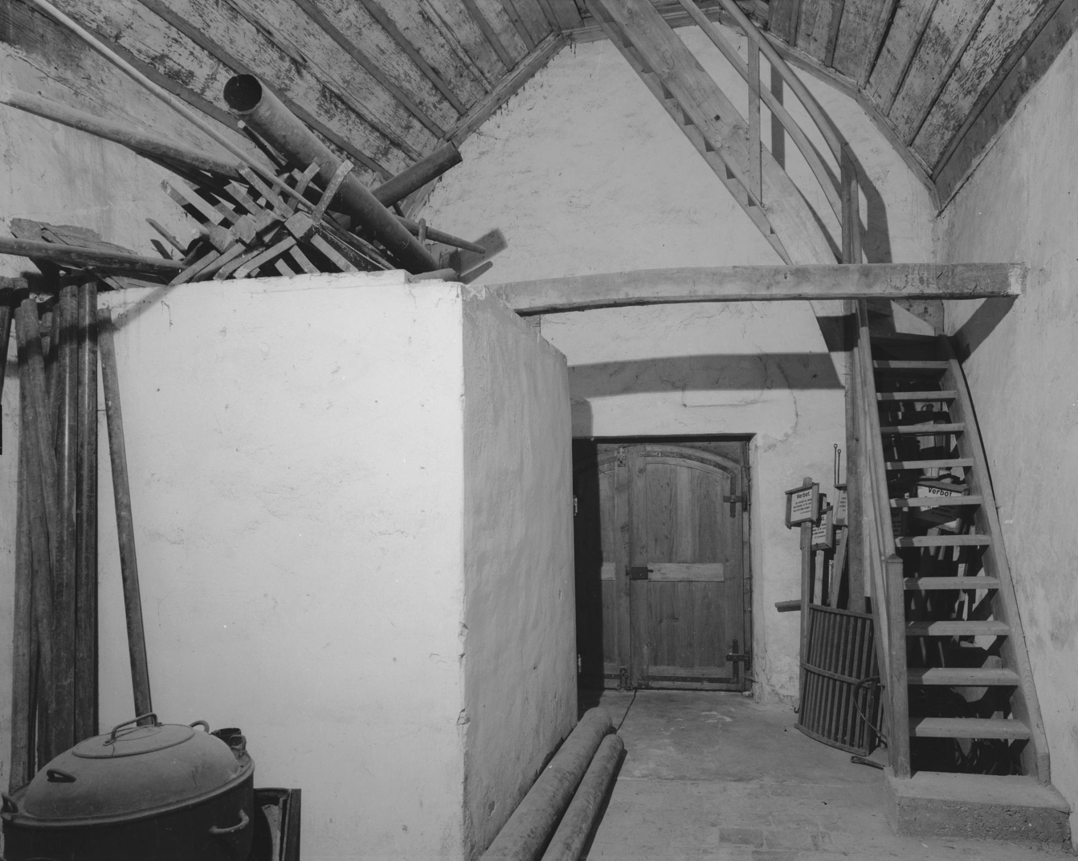 Kapelle in Dachsen: repräsentative Gebäude in der Stadt Zürich.