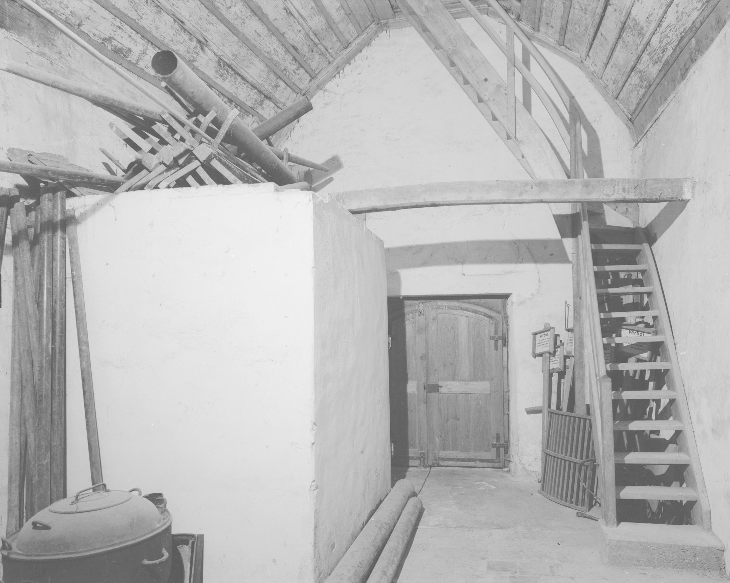 einst und jetzt reprasentative sandsteinbauten und umgenutzte kirchen kanton zurich