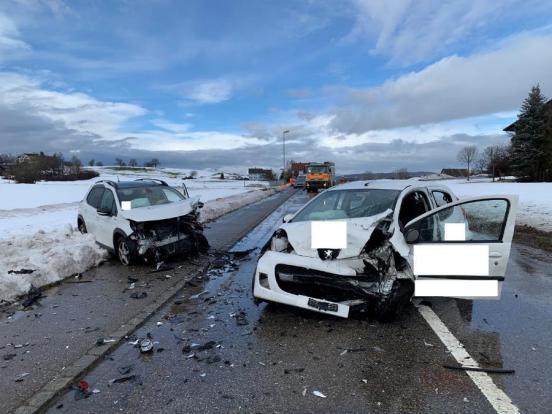 Aufnahme der verunfallten Autos