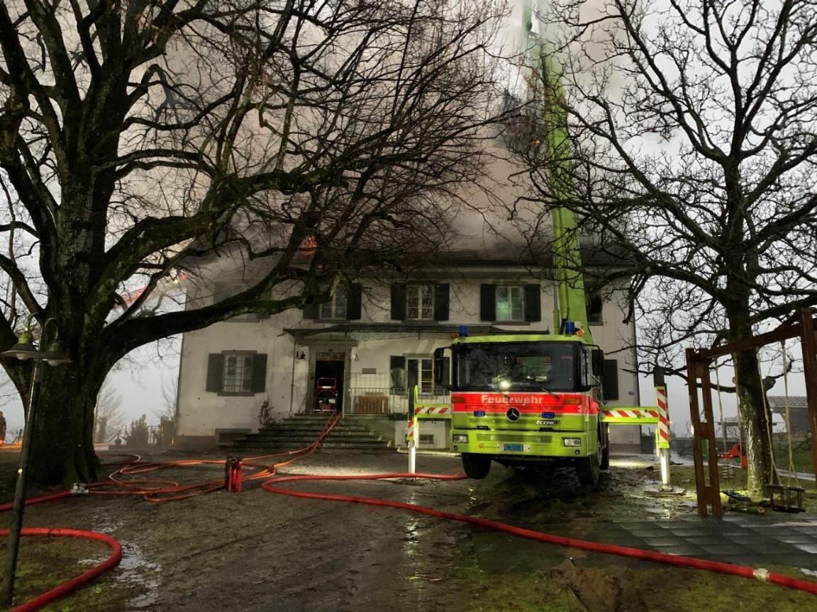 Feuerwehr bei den Löscharbeiten