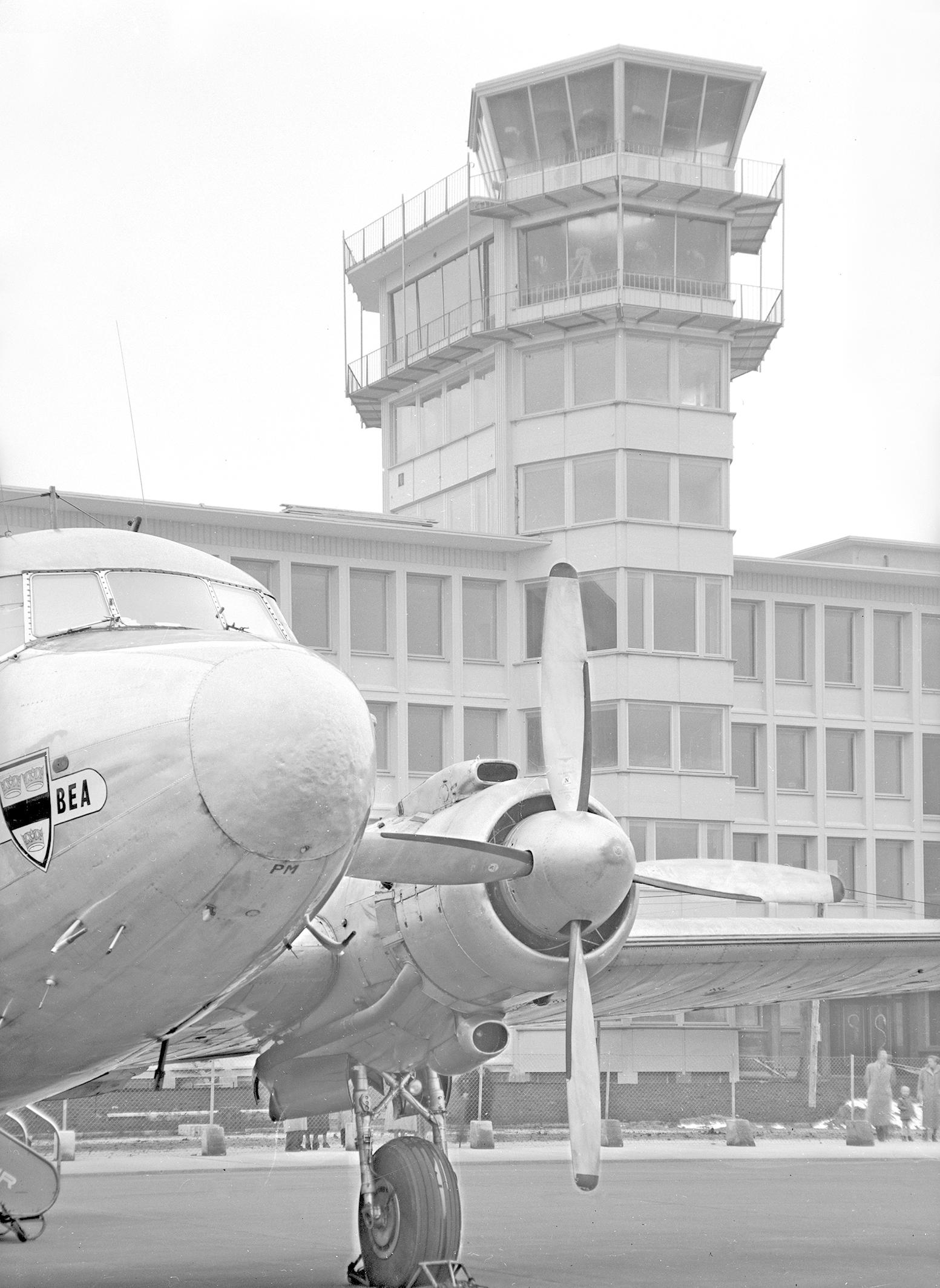 Flughafen Zürich-Kloten Tower