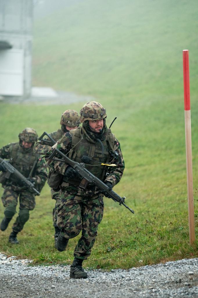 Angehörige des Stabsbat Mech Br 11 während der Übung