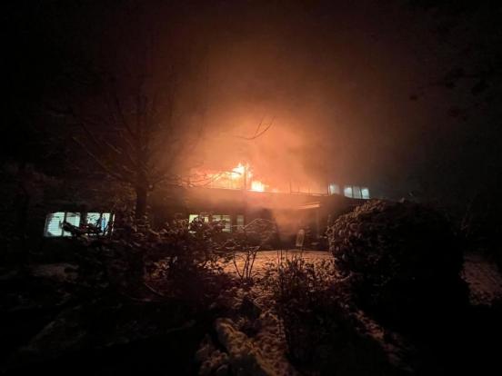 Brand auf einem Balkon im Seniorenzentrum in Niederhasli
