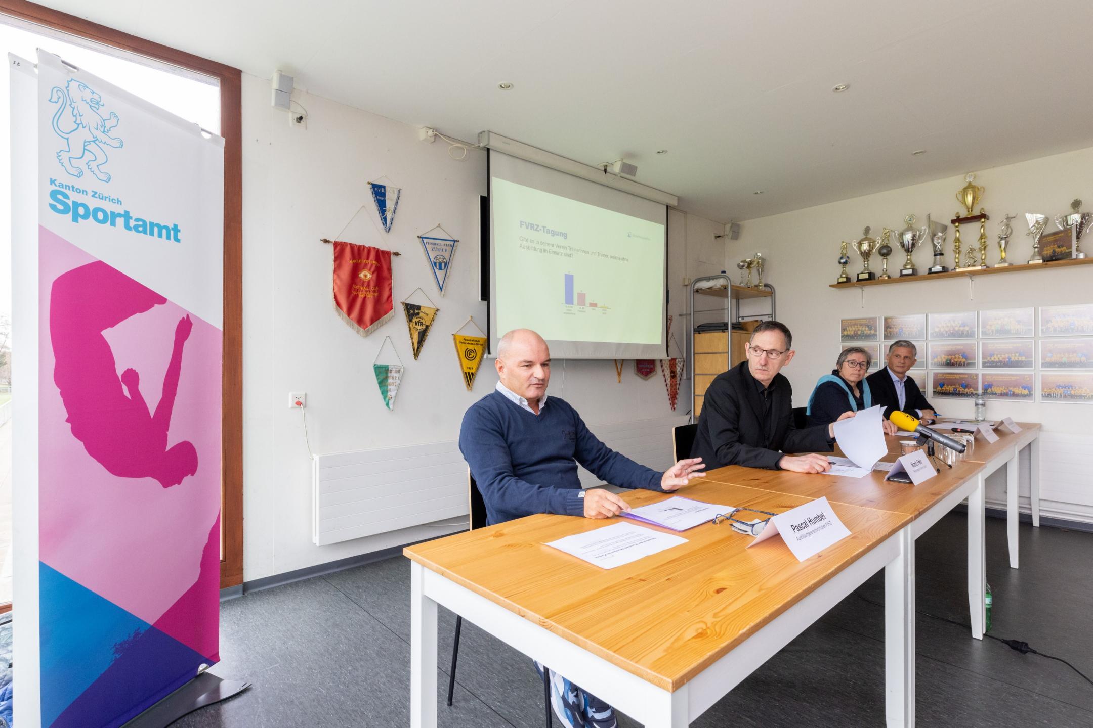 Gemeinsamer Medienanlass vom kantonalen Sportamt, dem Zürcher Kantonalverband für Sport und dem Fussballverband der Region Zürich.