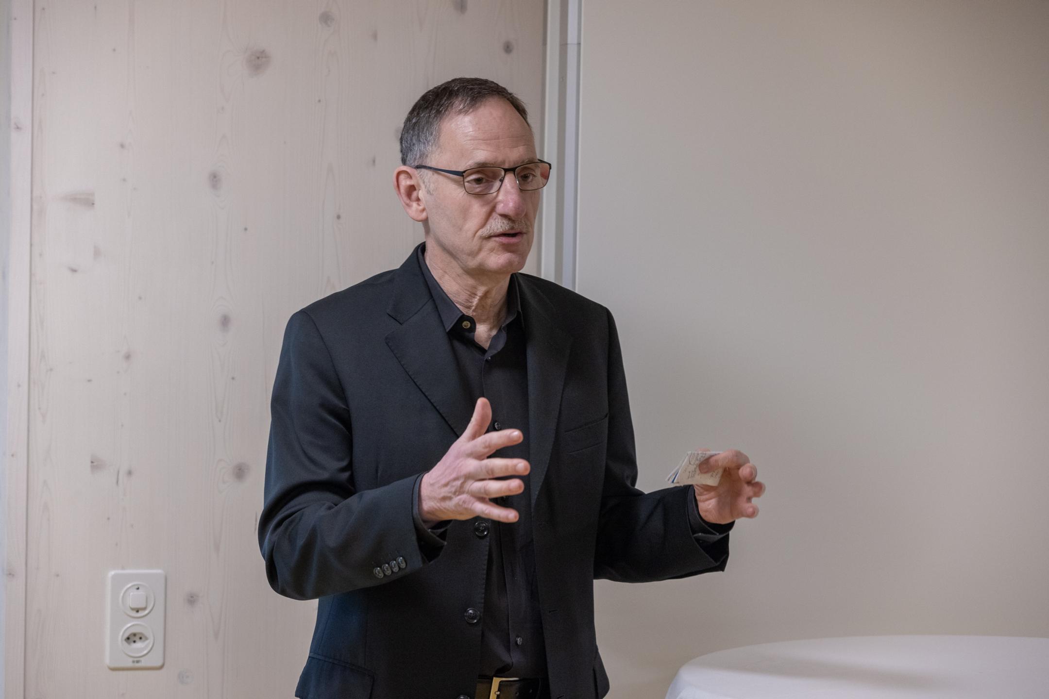 Sicherheitsdirektor Mario Fehr bei seiner Eröffnungsrede