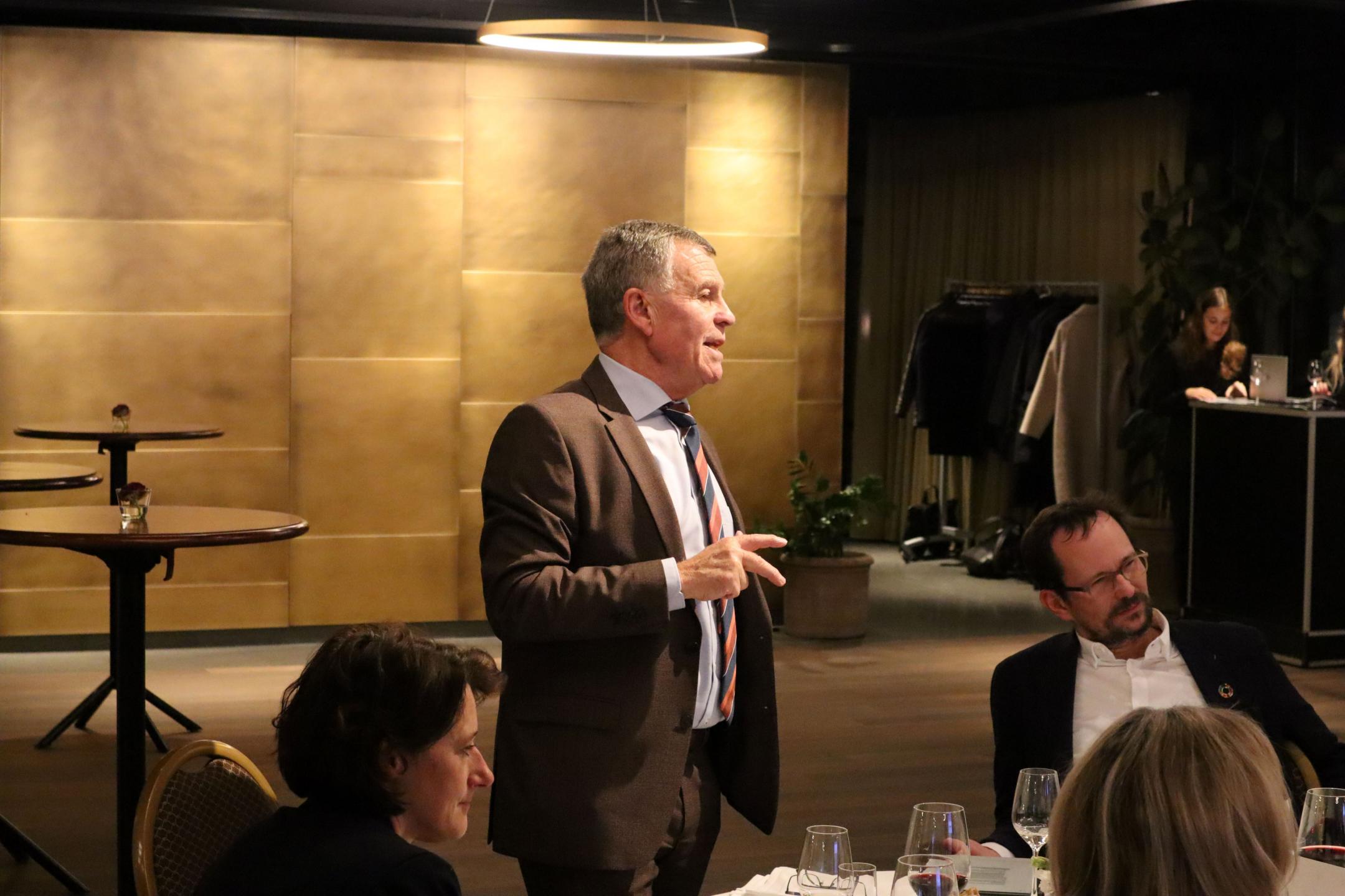 Ansprache von Regierungspräsident Ernst Stocker am Sessionstreffen