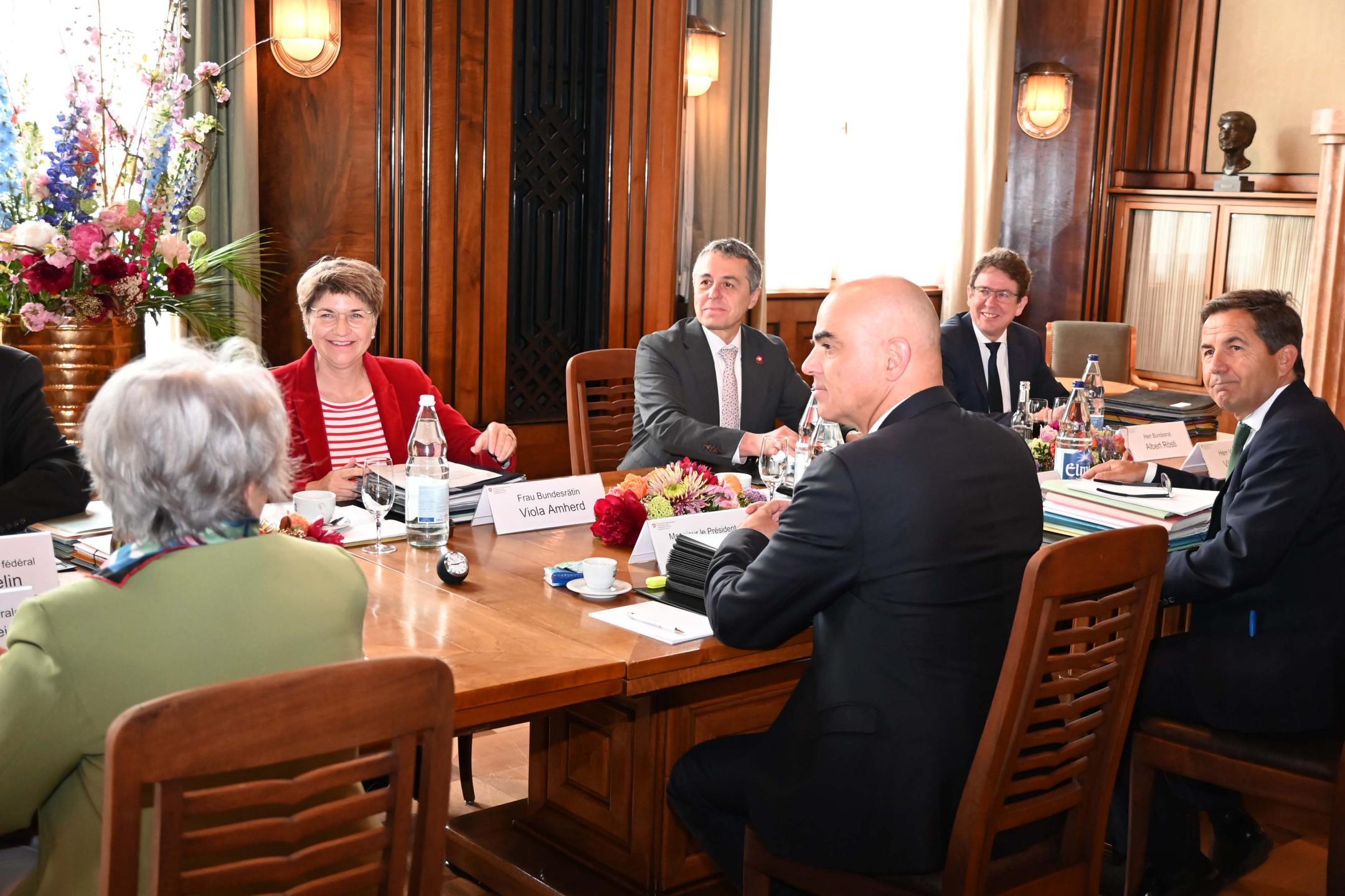 Der Bundesrat tagt extra muros.