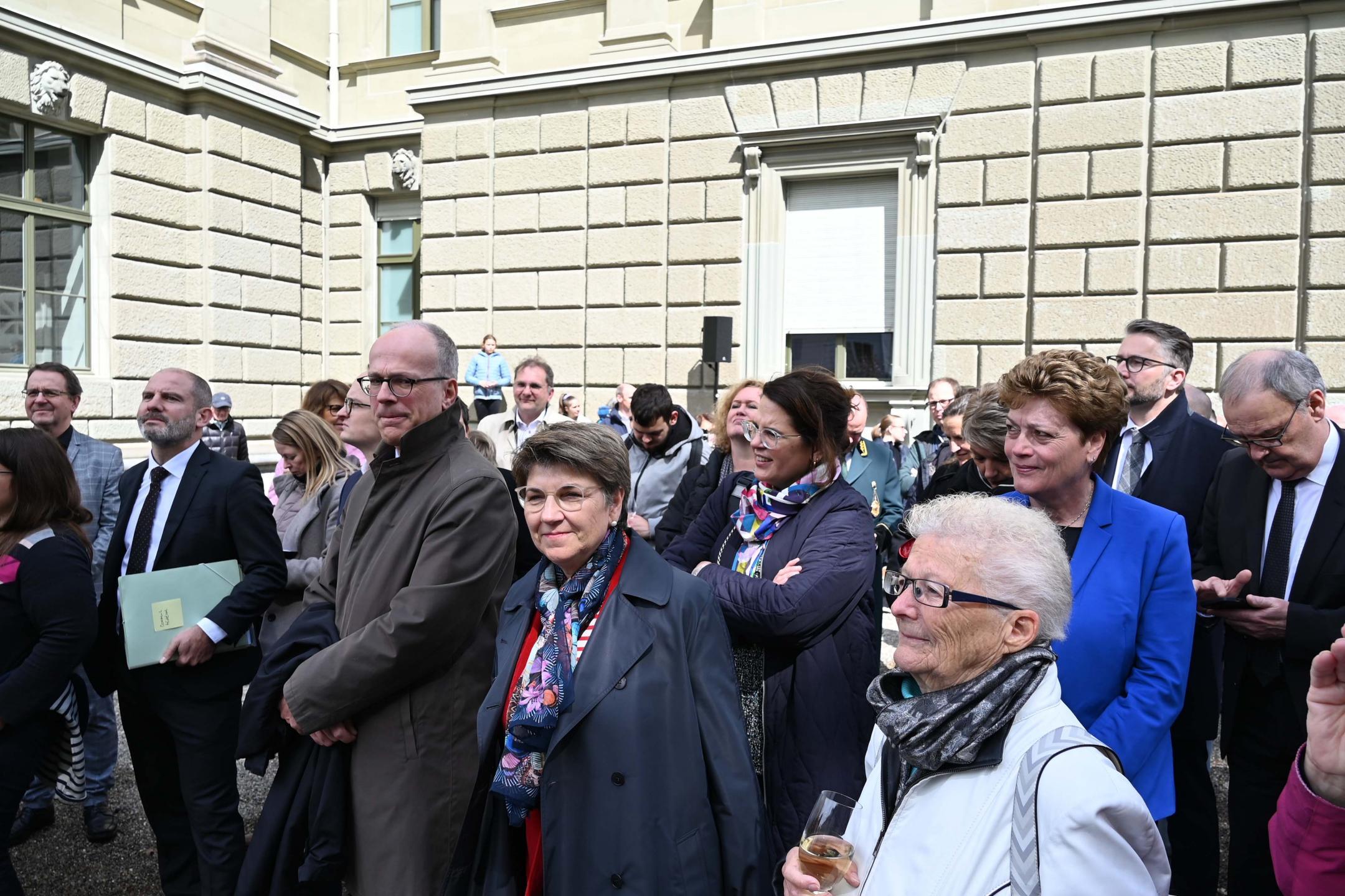 Der Bundesrat mischt sich unter die Bevölkerung