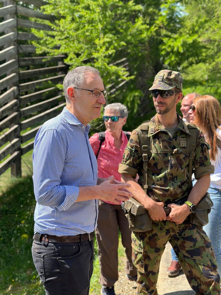 Unter anderem stand ein Besuch bei den Funkern auf dem Programm