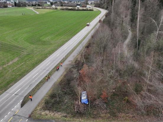Übersichtsaufnahme der Unfallstelle in Dietlikon