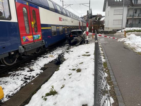 Verunfallter Personenwagen in Endstellung