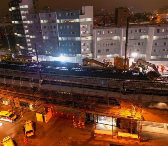 Übersichtsaufnahme der Kollisionsstelle auf dem Viadukt