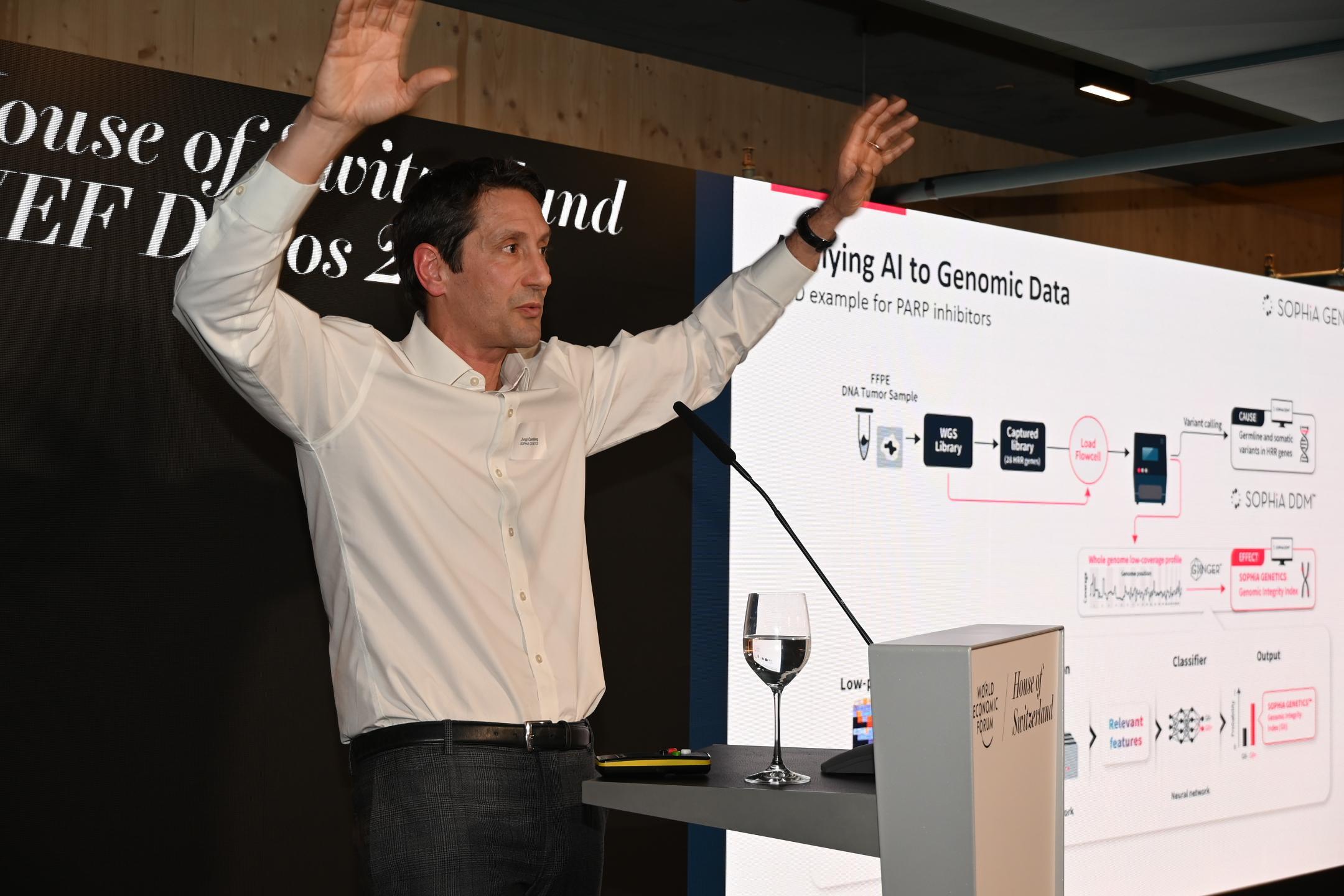 Jurgi Camblong referiert im House of Switzerland