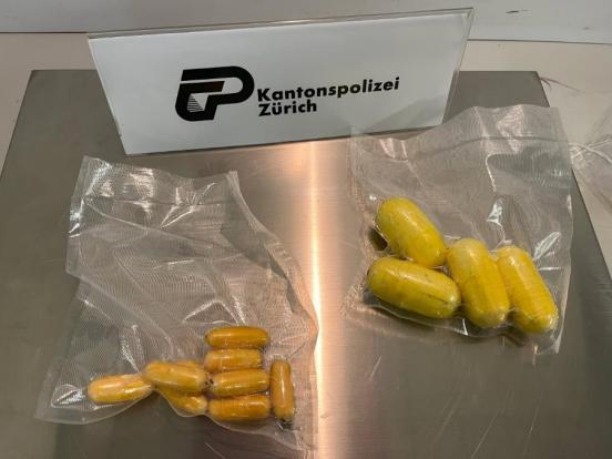 Kokain gefüllte Fingerlinge eingeschweisst in Folie