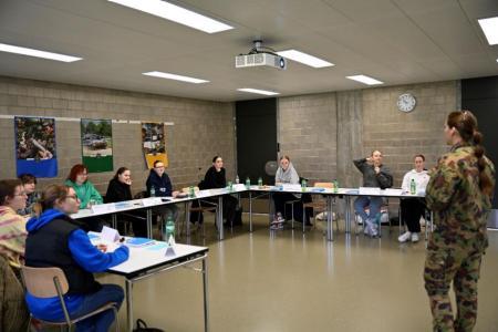 Interessierte Zürcherinnen