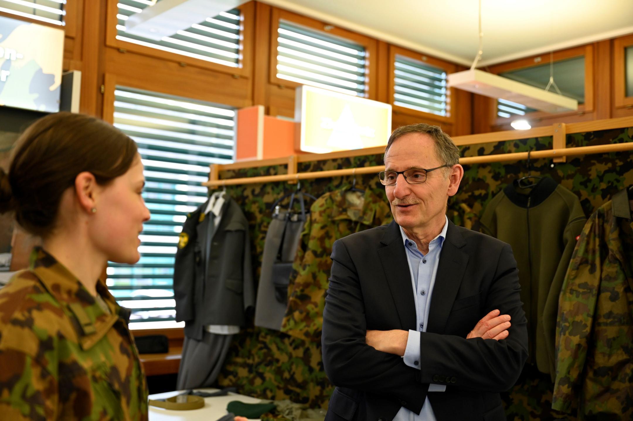 Mario Fehr im Gespräch mit einer Moderatorin