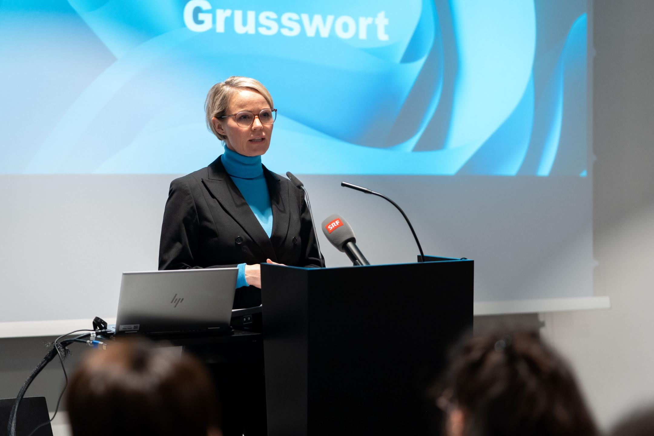 Regierungspräsidentin Natalie Rickli zieht in ihrem Grusswort eine erste Bilanz und hebt Meilensteine hervor