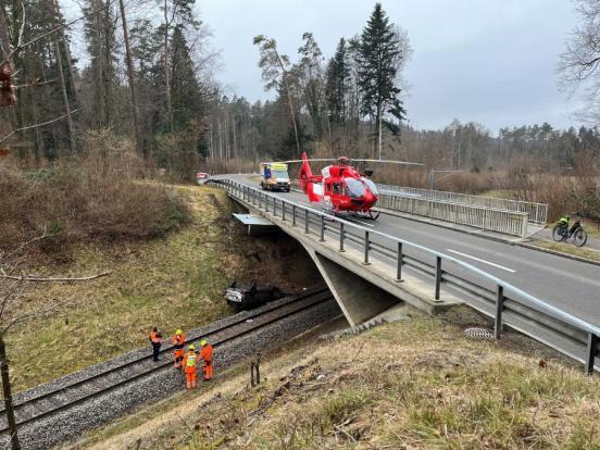 Fahrzeug in Unfallendlage