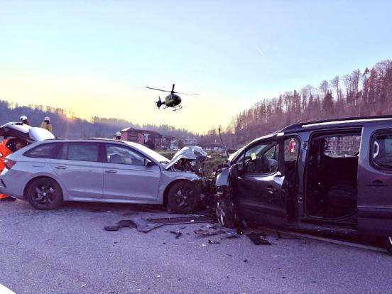 Beteiligte Fahrzeuge in Kollisionsendlage