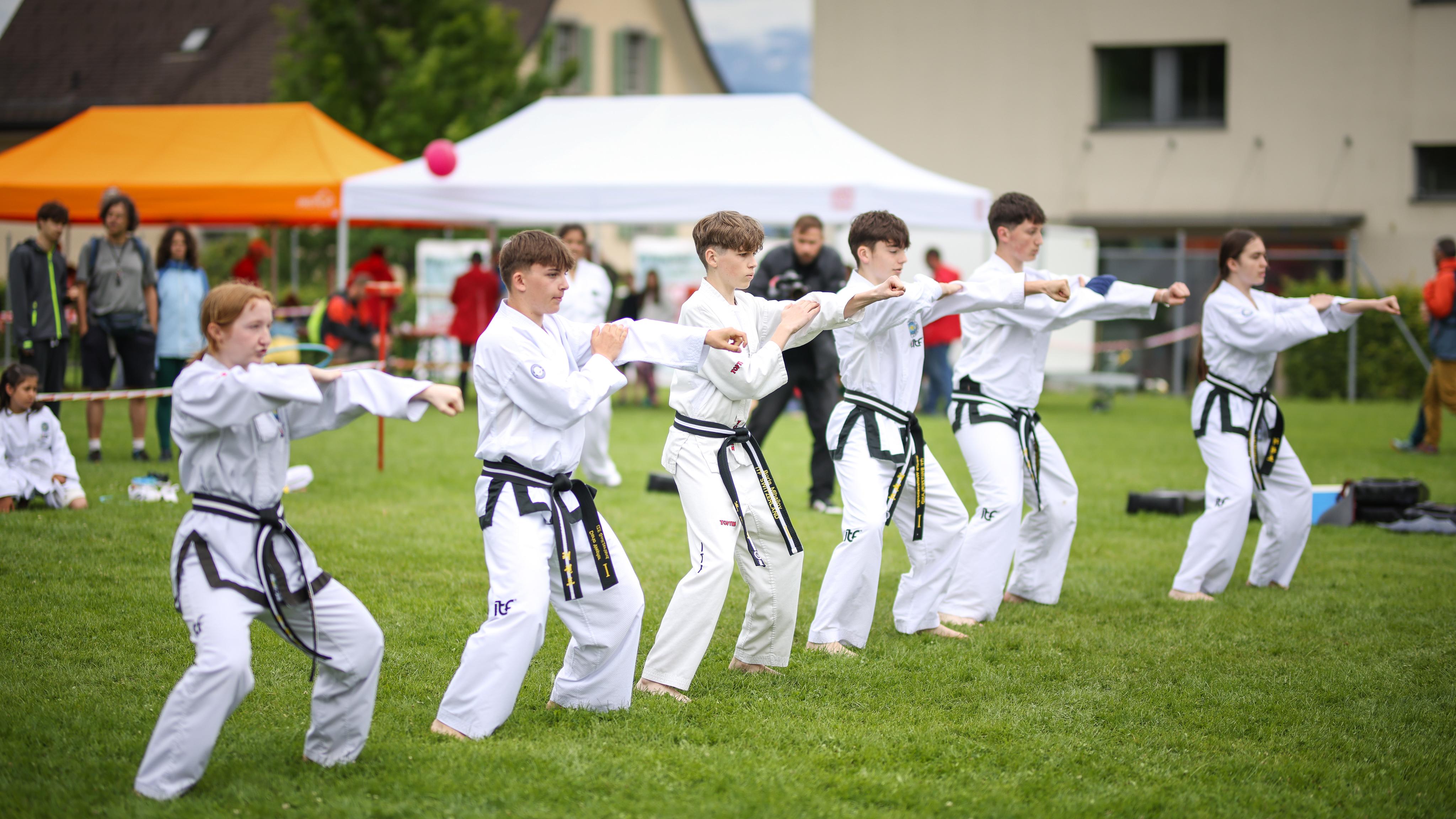 Zürcher Sportfest 2025 brachte Rüti in Bewegung | Kanton Zürich