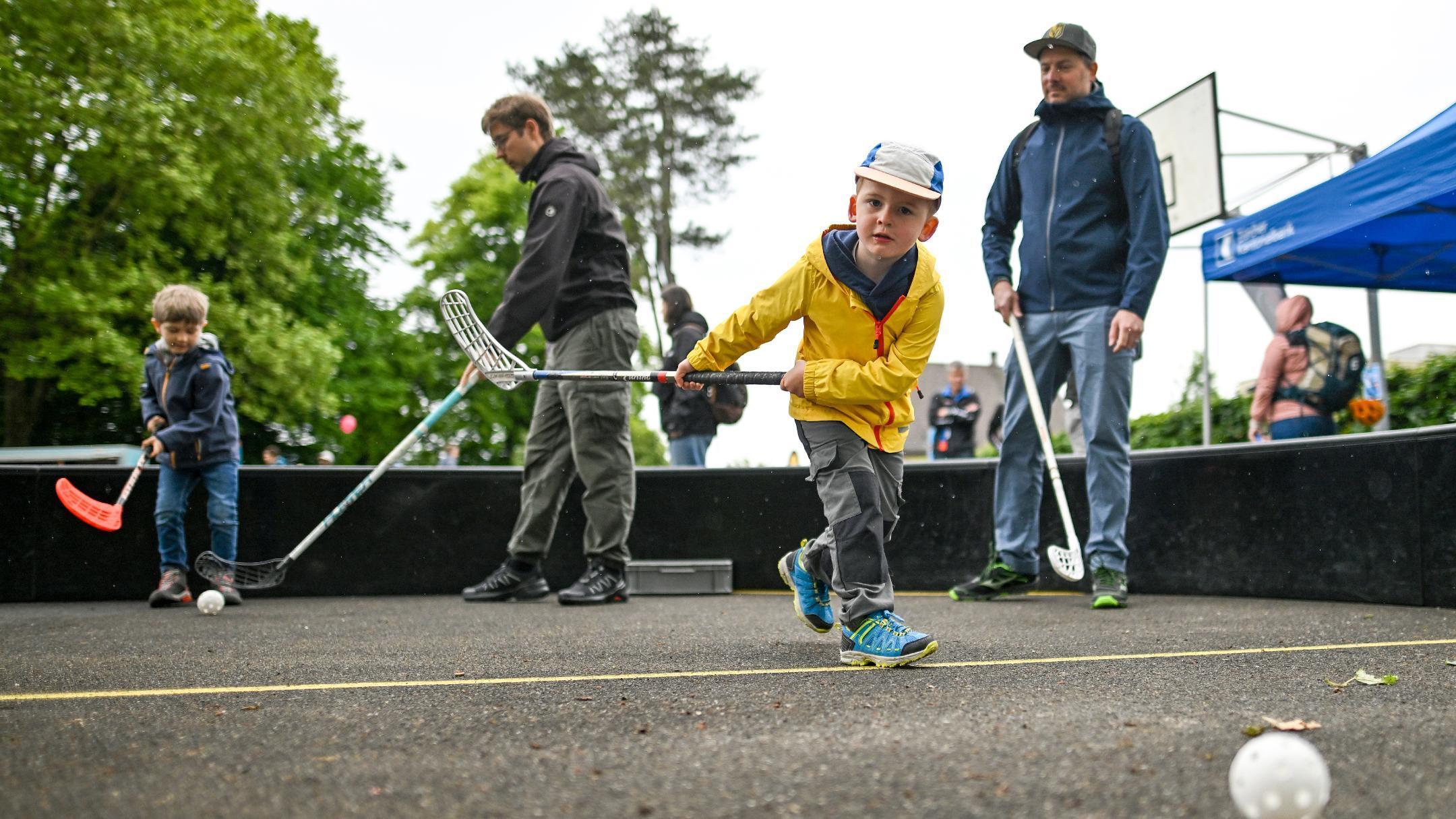 Das Torwandschiessen der Floorball Riders war gut besucht.