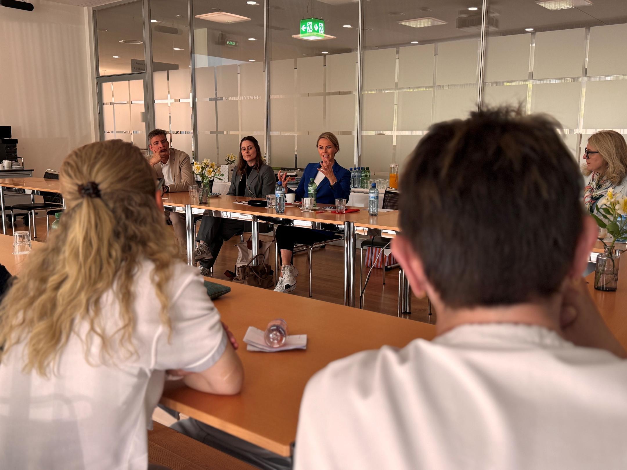 Kaffeetalk der Gesundheitsdirektion mit Rehaklinik Limmattal