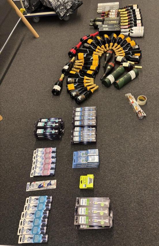 Sicherstellungen aus kontrolliertem Fahrzeug 