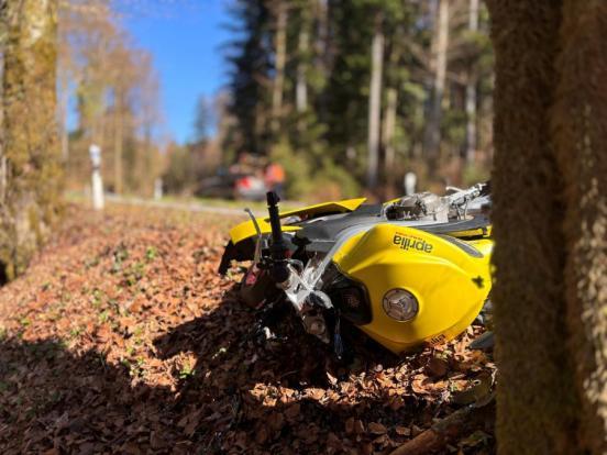 Motorrad in Unfallendlage
