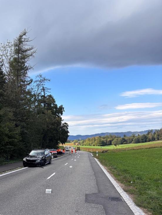 Unfallstelle auf der Binzstrasse in Zollikerberg