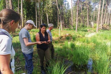 Regierungsrat Martin Neukom im Naturschutzgebiet