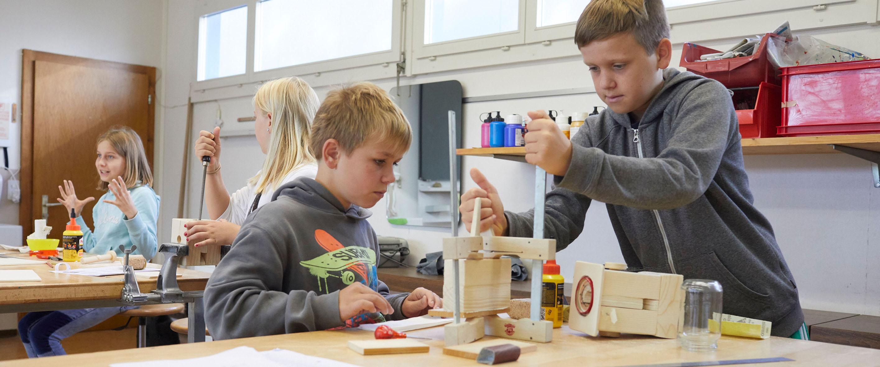 Unterricht an der Schule Bubikon, Quelle: Reto Schlatter