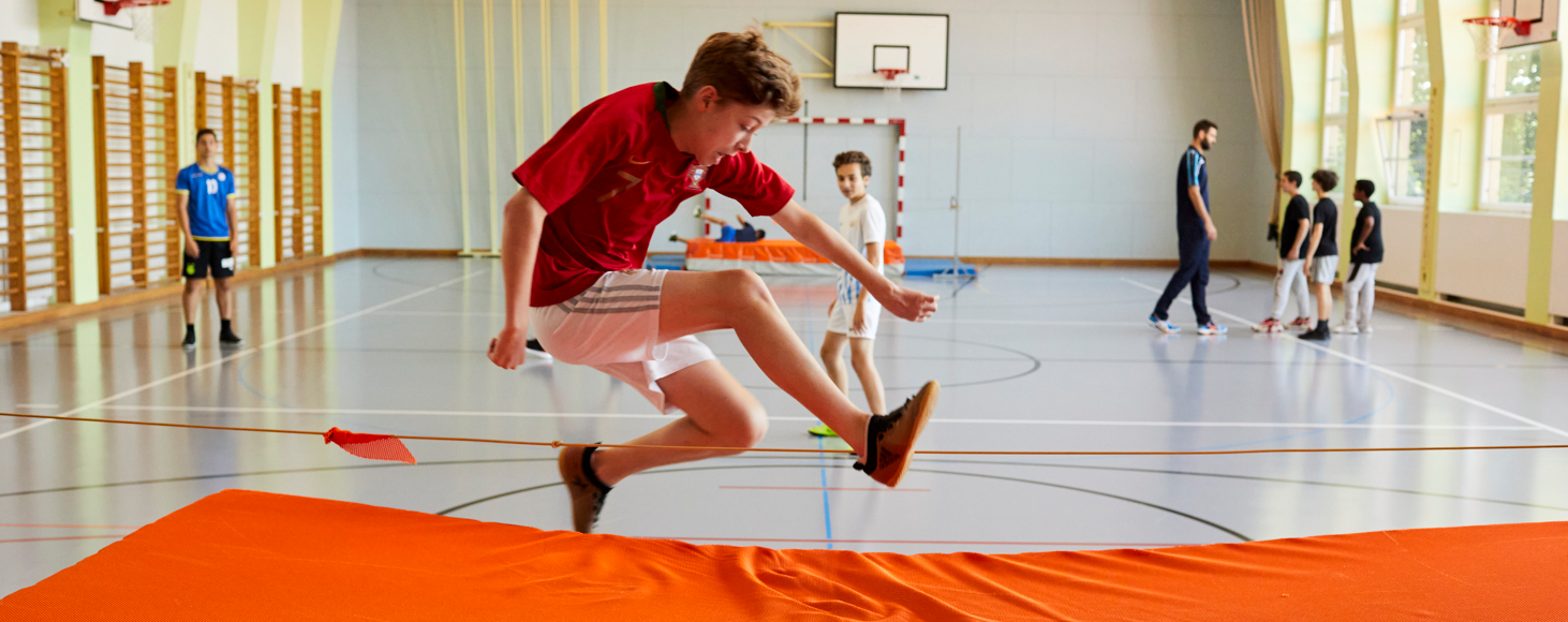 Sportunterricht an der Schule Waidhalde Zürich, Quelle: Reto Schlatter