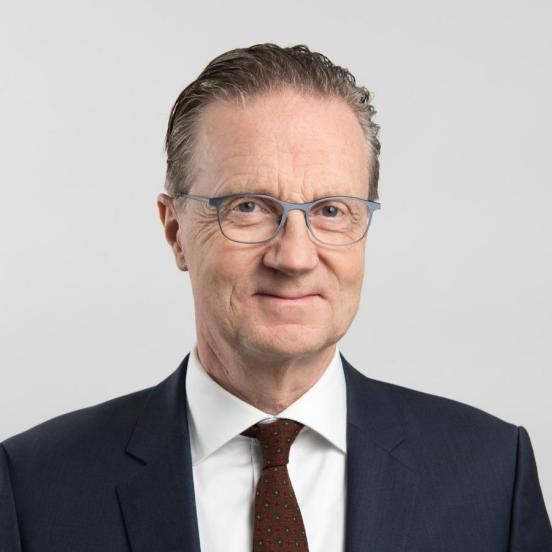 Portraitaufnahme Konstantin Bähr, Chef Bildungsplanung