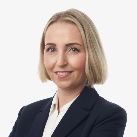 Corinne Studer, Leiterin Sachbearbeitung 1