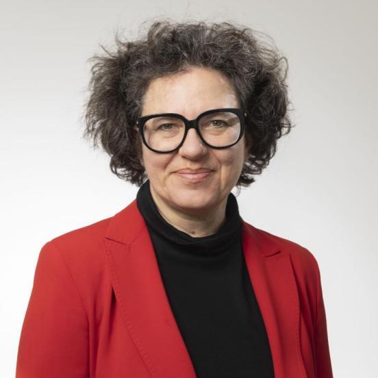 Portrait Amtsleiterin Mirjam Schlup