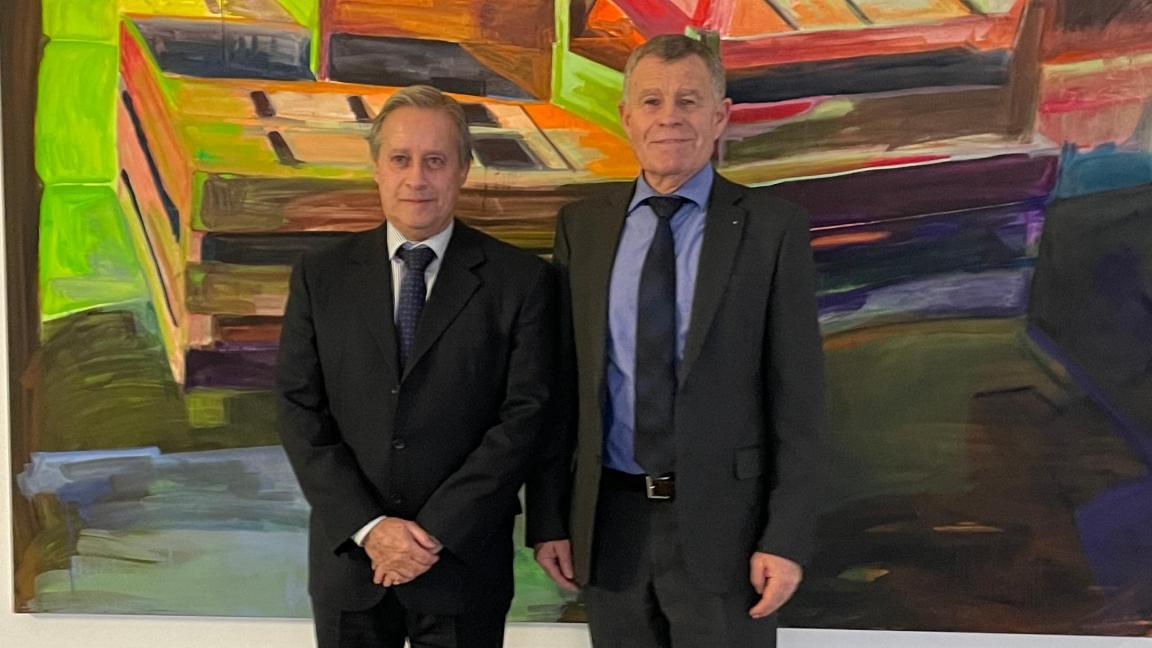 Regierungspräsident Ernst Stocker mit  Botschafter Alfred Raggio Lafone aus Uruguay
