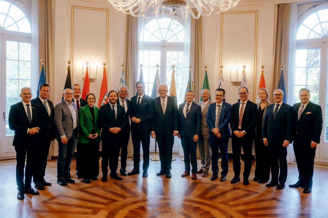 Regierungsvertreter der Internationalen Bodenseekonferenz treffen sich in Stuttgart