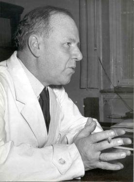Dr. Maximilian Staub