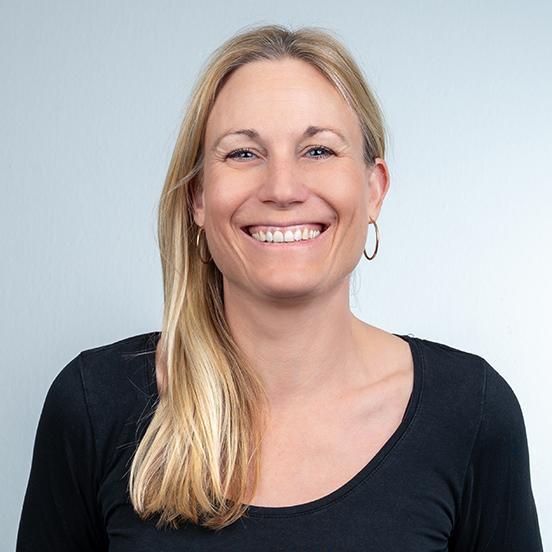Portraitbild von Beatrice Stadelmann, HR Business Partnerin