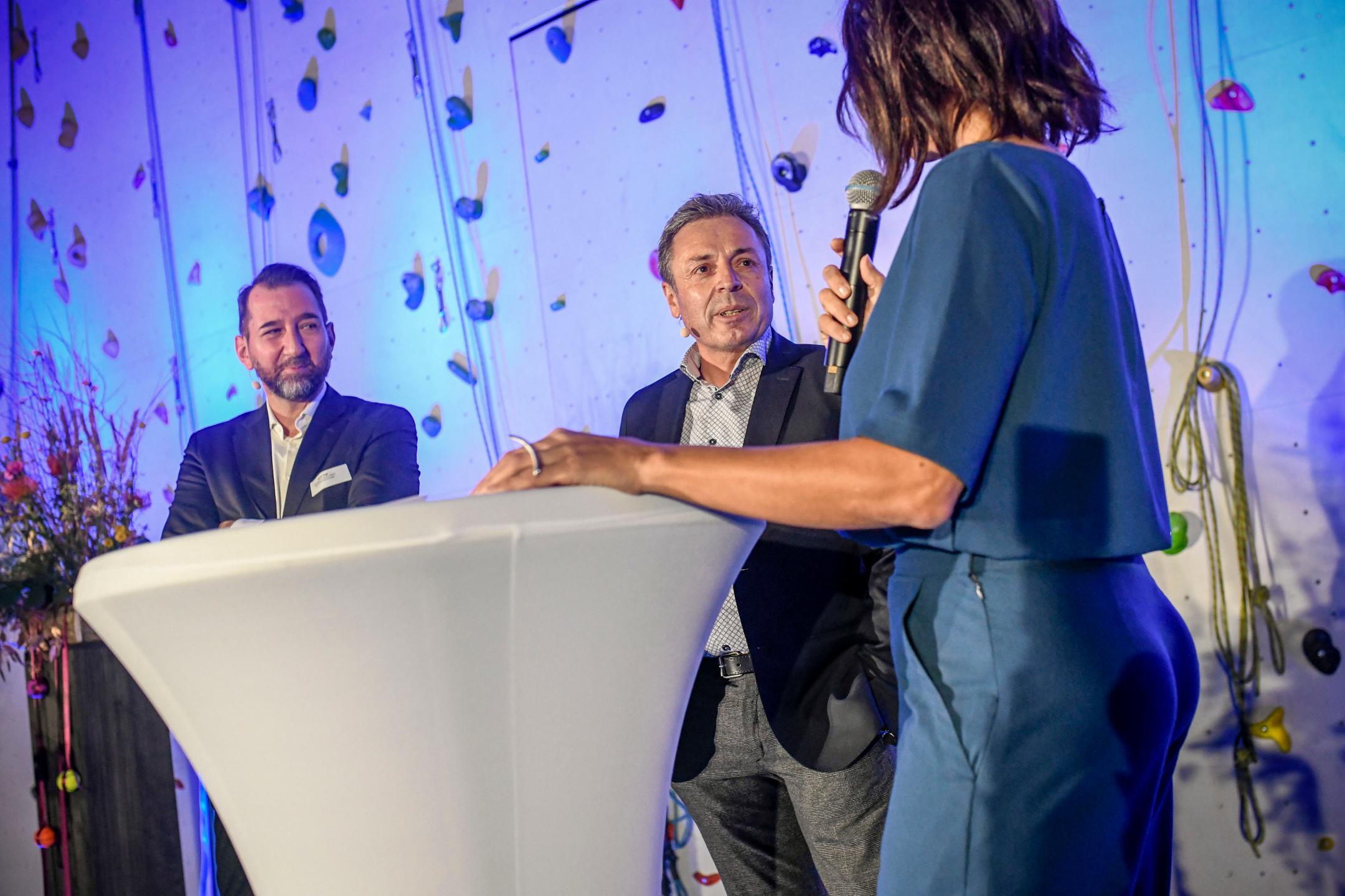 Impressionen zur Eroeffnung des Sportzentrum Kerenzerberg, am Donnerstag, 16. Dezember 2021 (Melanie Duchene)DIE BILDER DUERFEN NUR FUER DIE BESPROCHENE VERWENDUNG GEBRAUCHT WERDEN, WEITERE NUTZUNGEN SIND MIT DER FOTOGRAFIN, MELANIE DUCHENE ABZUKLAEREN.