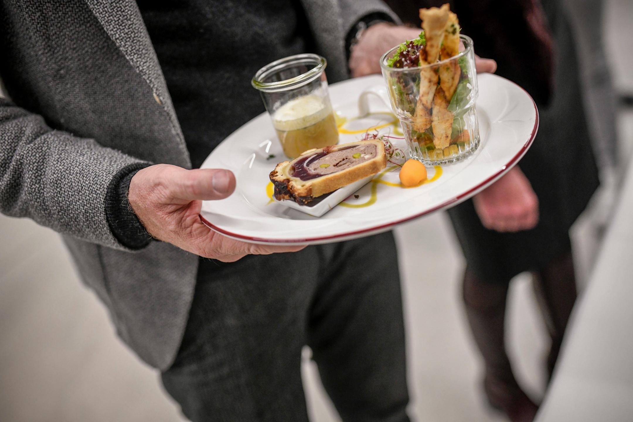 Impressionen zur Eroeffnung des Sportzentrum Kerenzerberg, am Donnerstag, 16. Dezember 2021 (Melanie Duchene)DIE BILDER DUERFEN NUR FUER DIE BESPROCHENE VERWENDUNG GEBRAUCHT WERDEN, WEITERE NUTZUNGEN SIND MIT DER FOTOGRAFIN, MELANIE DUCHENE ABZUKLAEREN.