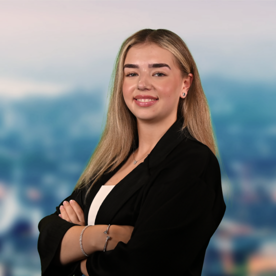 Porträt von Saranda Ajro 