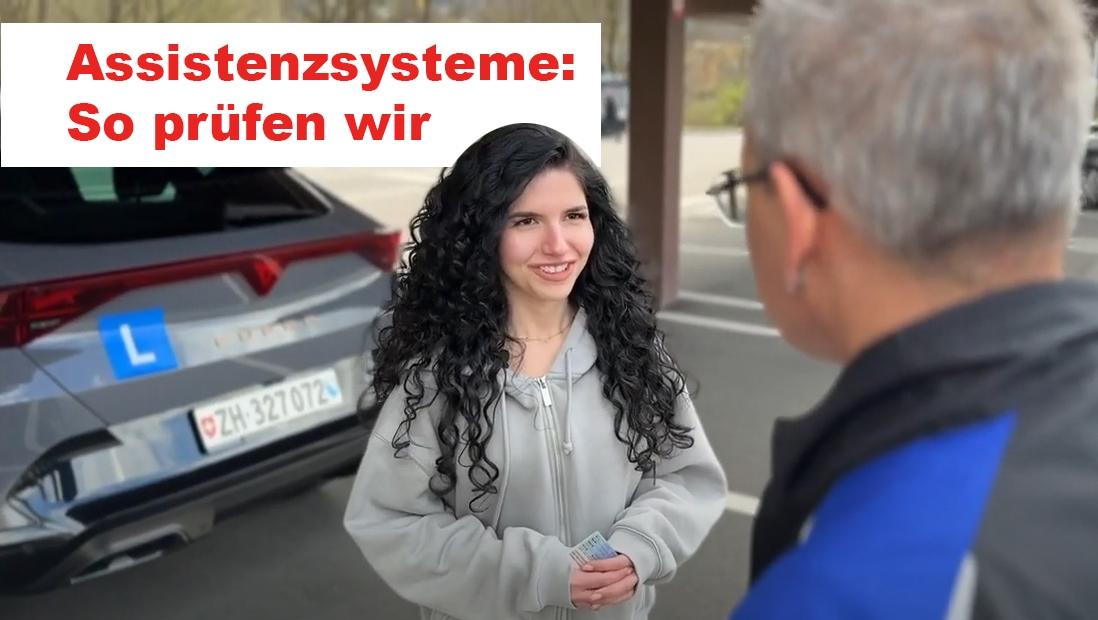 Das Bild zeigt eine Führerprüfungssituation