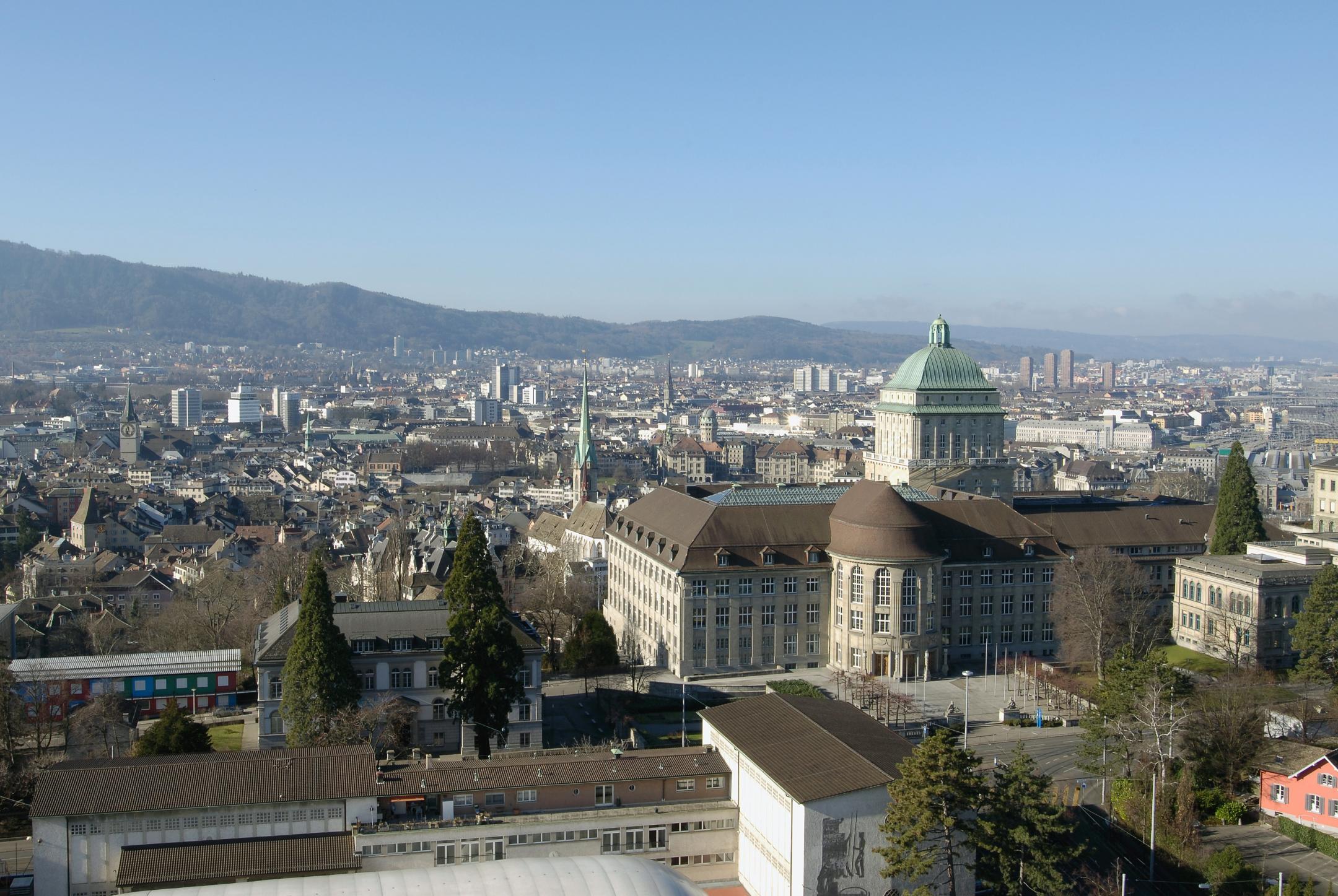 Aussicht auf die Stadt Zürich.