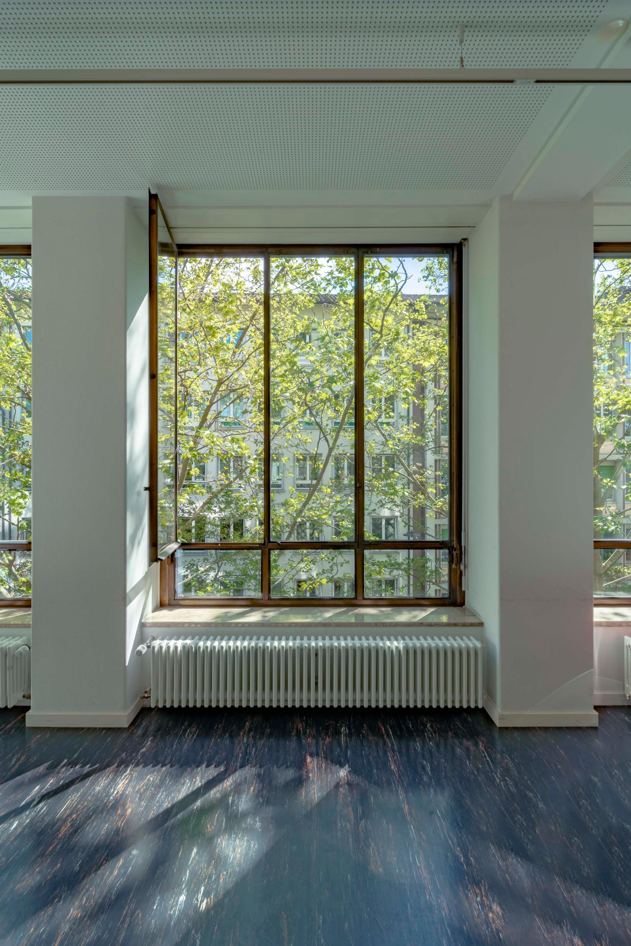 Fenster von innen des Kaspar-Escher-Hauses