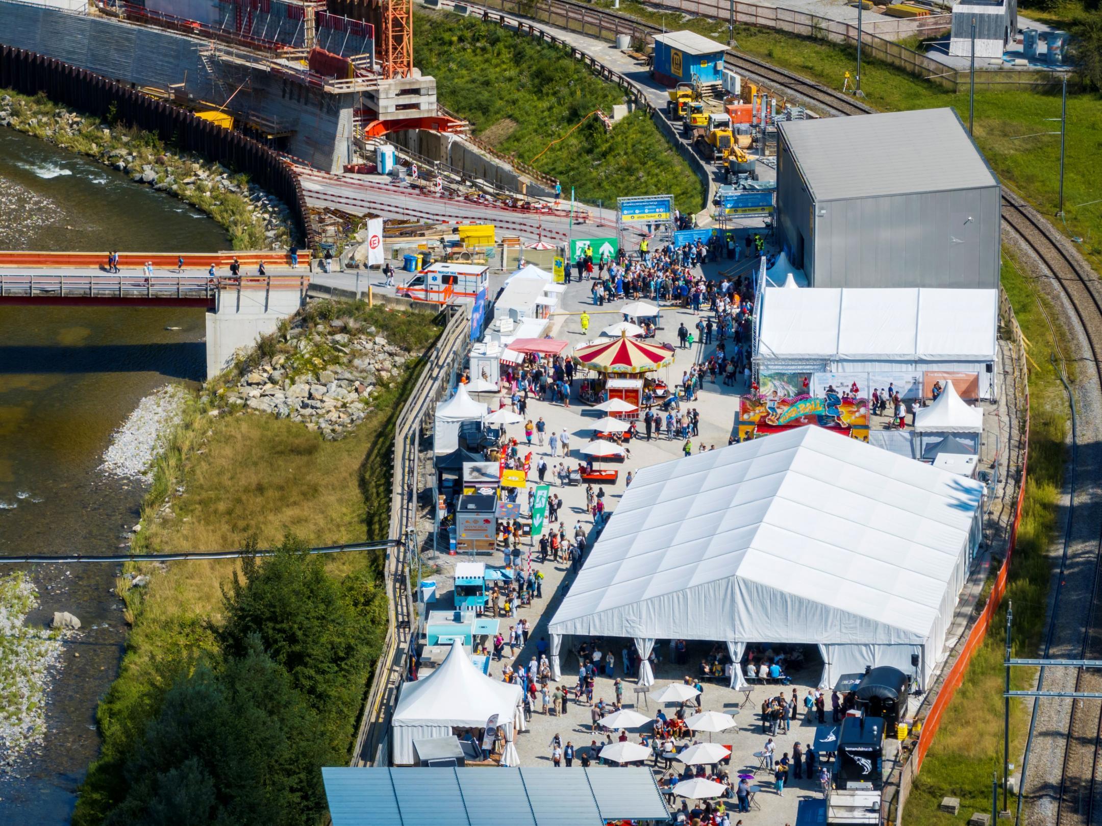 Festgelände rund um den Stollen von oben.