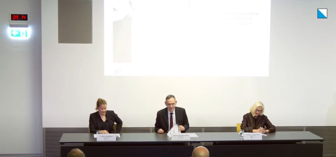 Regierungsrat Mario Fehr sowie Vertreterinnen der Kantons- und Stadtpolizei Zürich präsentieren die Kriminalstatistik für das Jahr 2022