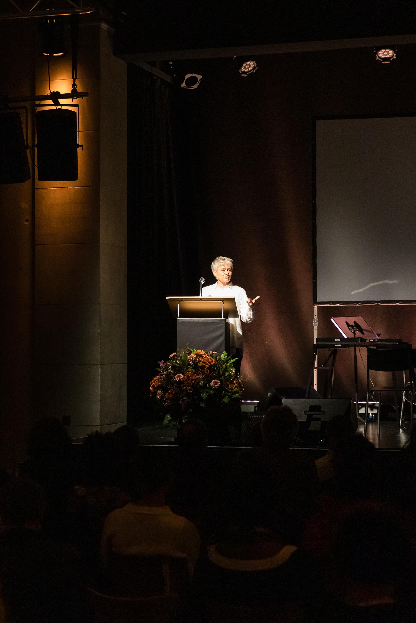 Jacqueline Fehr am Rednerpult